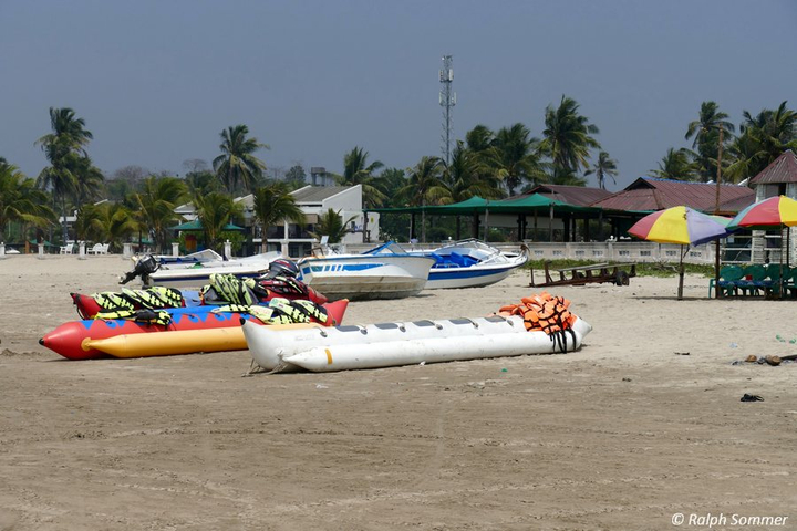 Bananenboot Ngwe Saung Strand