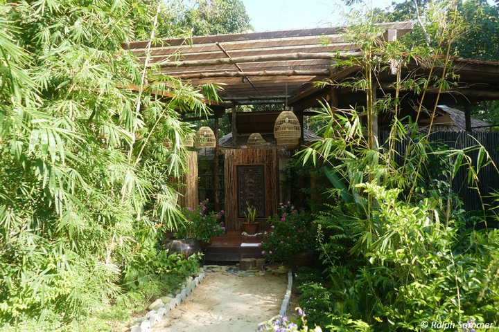 Massagehaus Awei Pila Resort 