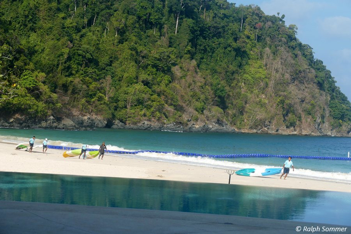 Kayaking Awei Pila Resort 