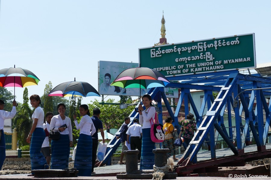 Begrüßungskomitee Kawthaung